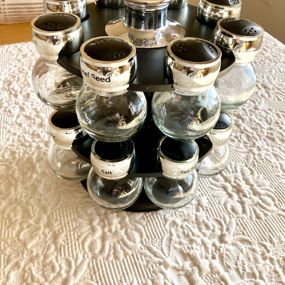 Kamenstein Swivel Spice Rack - Picture 10 of 10